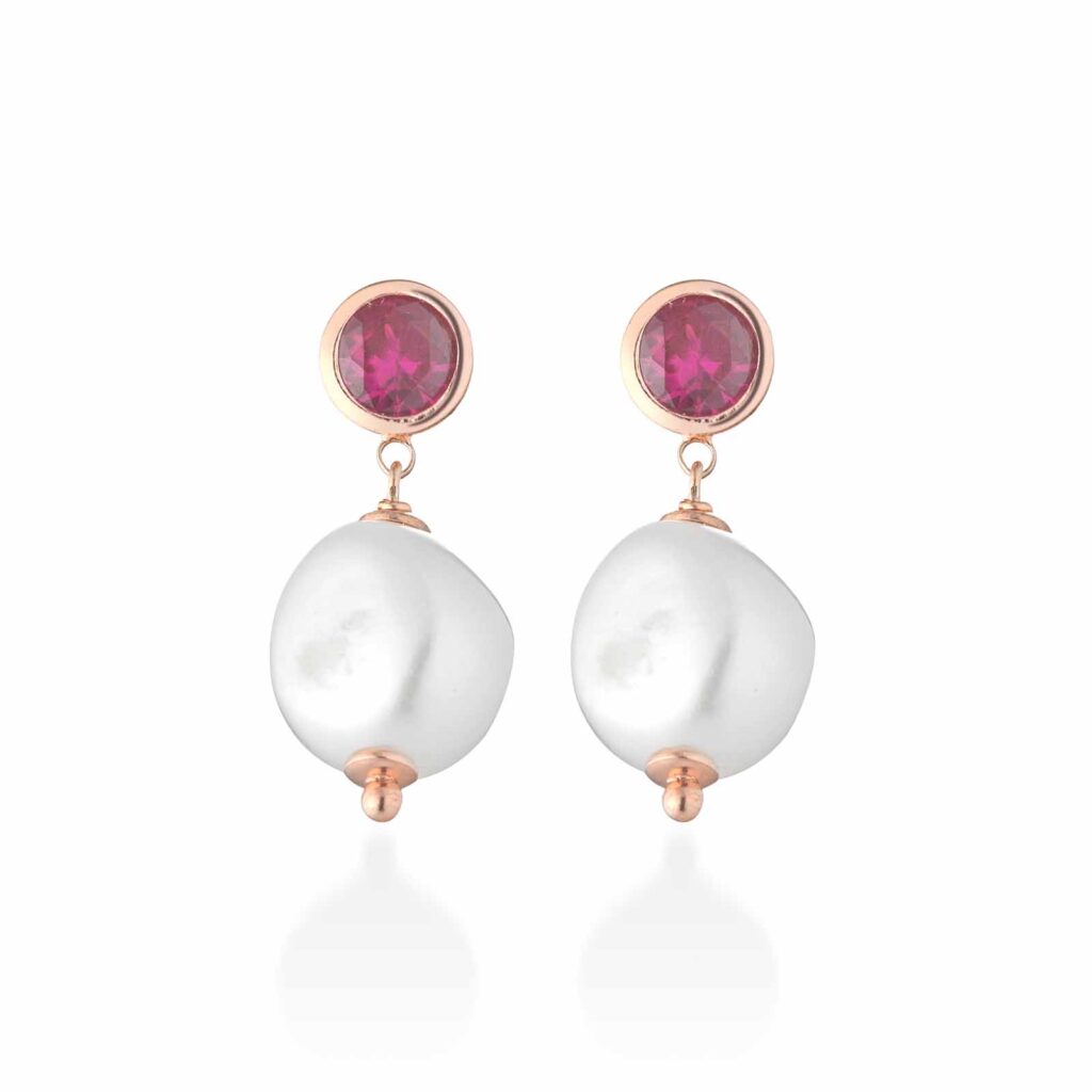 Orecchini in argento rosa, zirconi fuxia e perle d’acqua dolce