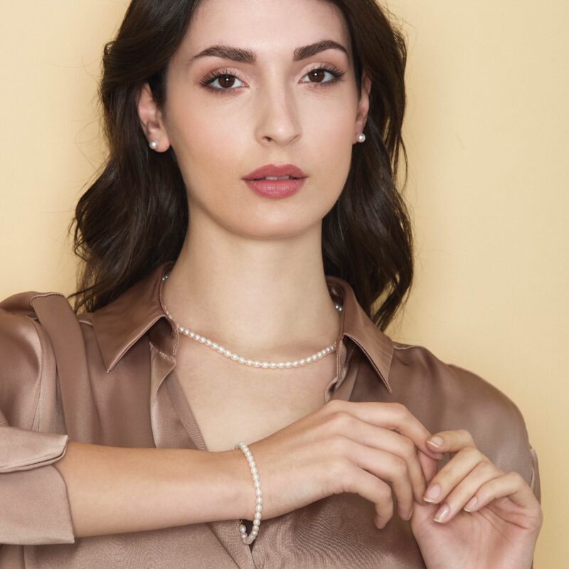 Collana con perle coltivate d'acqua dolce forma a RISO e chiusura in oro 18kt - immagine 5
